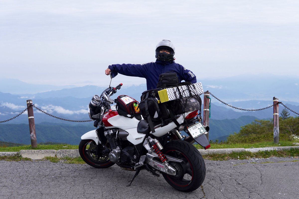 firemelon_cake's tweet photo. 名前:かぽす。
年齢:27
住み:東海
身長:180cm
車種:CB1300sf  (SC54)
一言:
週末旅ライダーです🏕
目標は教員しながら47都道府県走破、峠プロジェクト制覇です。

#バイク好きな人と繋がりたい 
#バイク乗りと繋がりたい
#バイク乗りとして軽く自己紹介
#ジャパン峠プロジェクト 
#JAPAN峠PROJECT https://t.co/fxWxeyTNsx