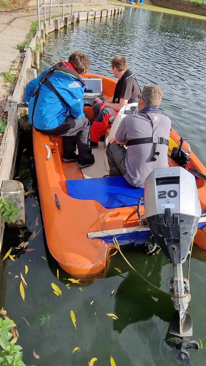 planet_ocean's tweet photo. The weather cleared just in time to get out on the water for day 2 of @Marine_Sonic ARC mkII side scan training. Thanks #sidescan #searchandrescue https://t.co/hCNijiDVVS