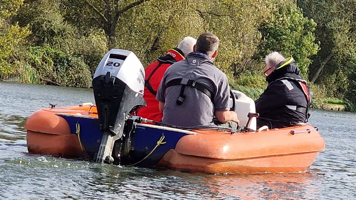 planet_ocean's tweet photo. The weather cleared just in time to get out on the water for day 2 of @Marine_Sonic ARC mkII side scan training. Thanks #sidescan #searchandrescue https://t.co/hCNijiDVVS