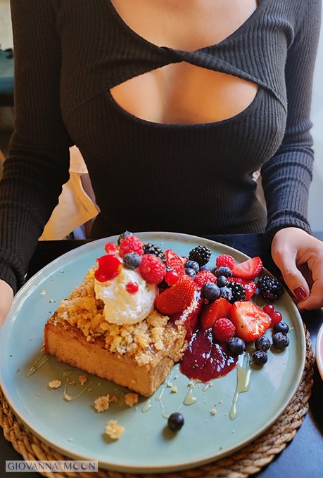 C&oacute;mo me gusta una tostada francesa para desayunar.😍😍😍 https://t.co/Elu5xmfDF9