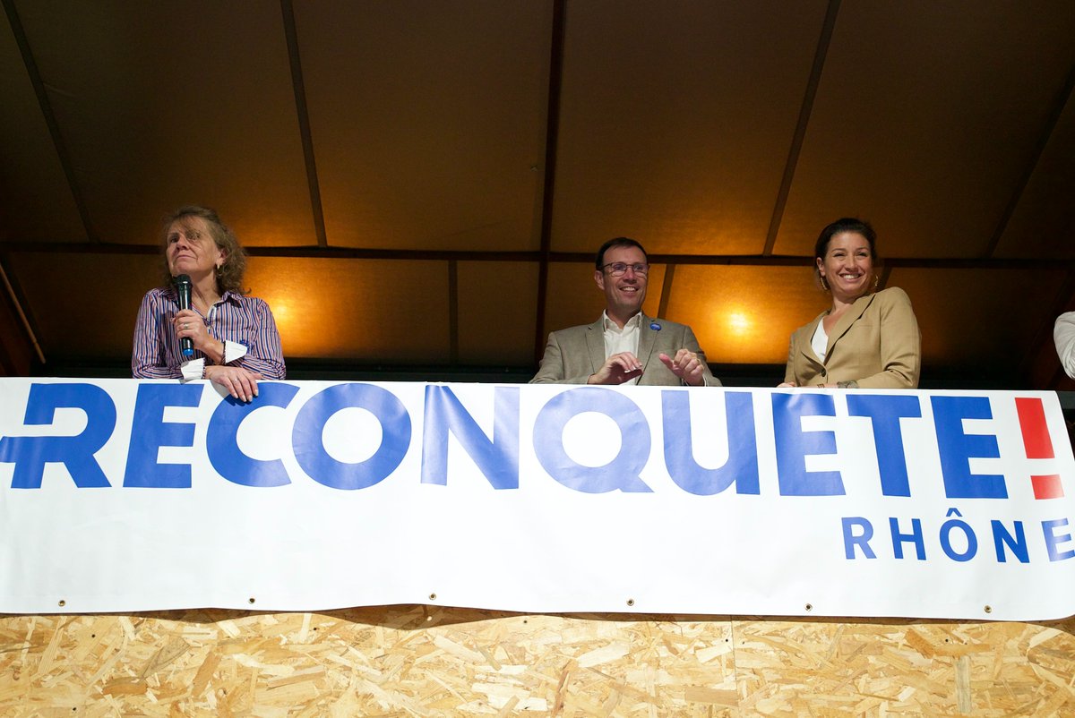 ReconqueteRhone's tweet photo. 🔵 Vous étiez 150 à participer à notre première réunion de la rentrée dans le #Rhône.
Votre engagement et votre passion sont les fondations sur lesquelles la #Reconquête se construira. 

Ensemble, faisons basculer le Parlement Européen à droite !

#AvecMarion