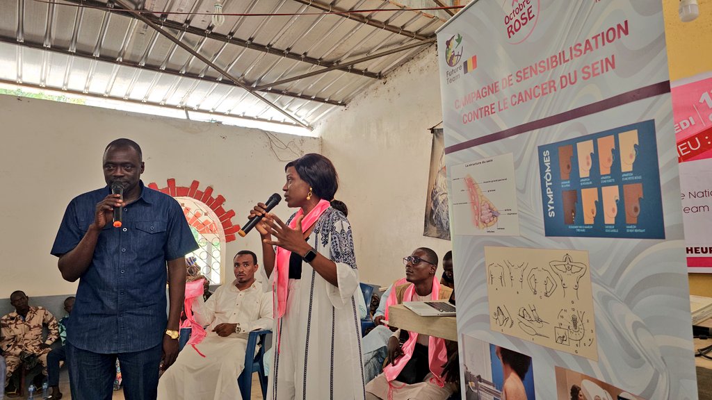 DrHassane90's tweet image. #OctobreRose 

Nous étions à Moyombaye, Doba, pour la campagne de sensibilisation contre le cancer du sein. 3 cas identifiés pour confirmation, la maladie existe et la prévention est notre seule arme la plus puissante...

En avant c'est devant ✊️ 

#PNLCC
#ADES
@tchadinfos