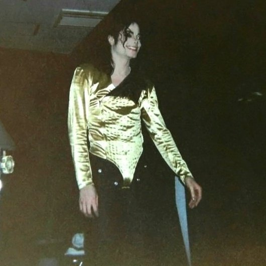 michael's smile :) (@jacksonssmiie) on Twitter photo 