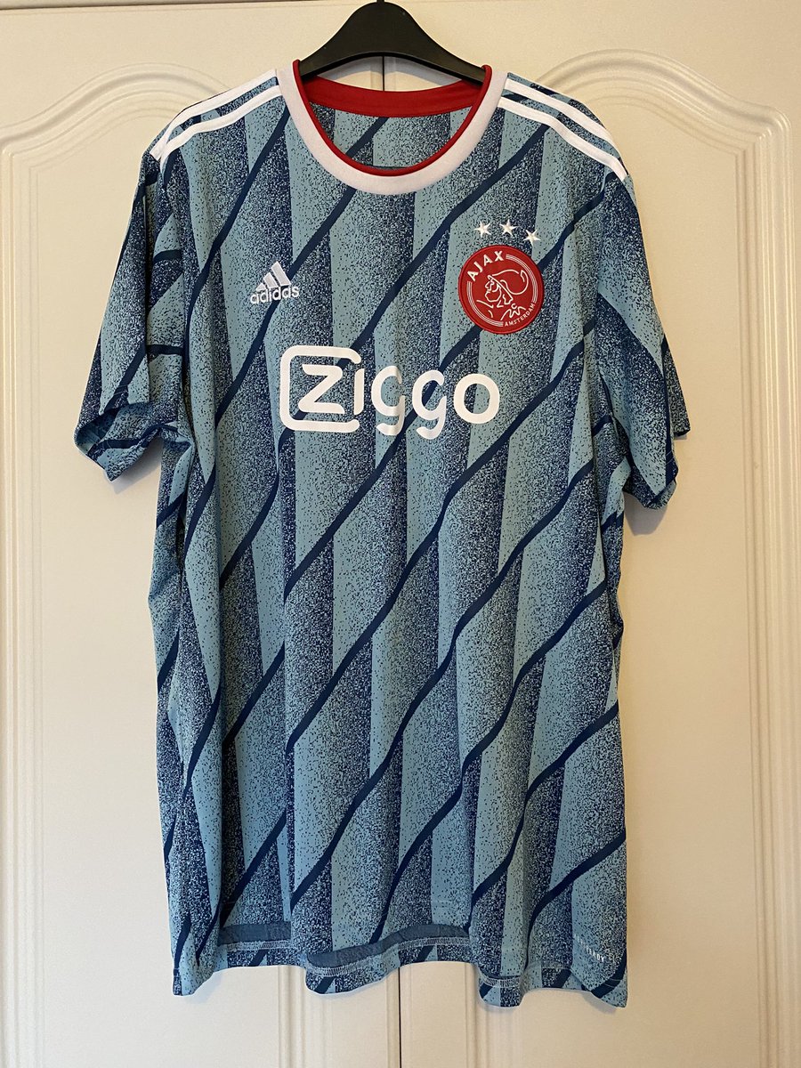 scousescrag23's tweet photo. Morning all, not had much interest in my shirts so here’s a sales thread of what’s still available.
Please drop me a message if you need any photos or have any questions, offers welcome 👍🏻
Reposts appreciated as need to get some of these gone so I can get replacements in, thanks https://t.co/t36P4eLbMQ