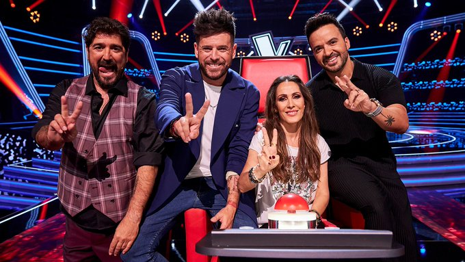 Dos30TV's tweet photo. 🎤 Arrasa un viernes más @LaVozAntena3 al firmar ayer un 17.4% de share y 1.554.000 espectadores.
🎶 +19.7% por encima de la media de la cadena para #LaVozAudiciones5 que es LÍDER absoluto en su franja de emisión. Bravo!!
#QueVivaLaTele #Audiencias https://t.co/N4mOyCizE0