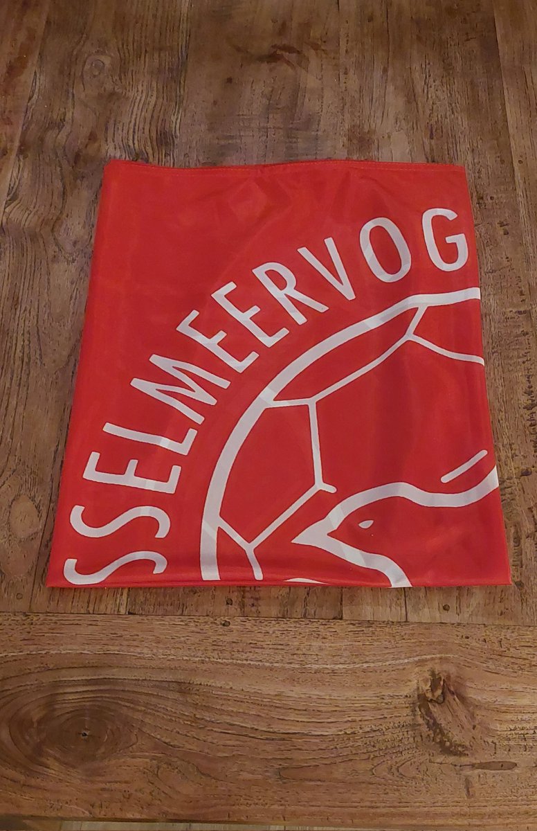 longbert's tweet image. Koploper ligt te wachten op de dageraad....

NAS - Harkemase Boys
15.00 uur
Westmaat