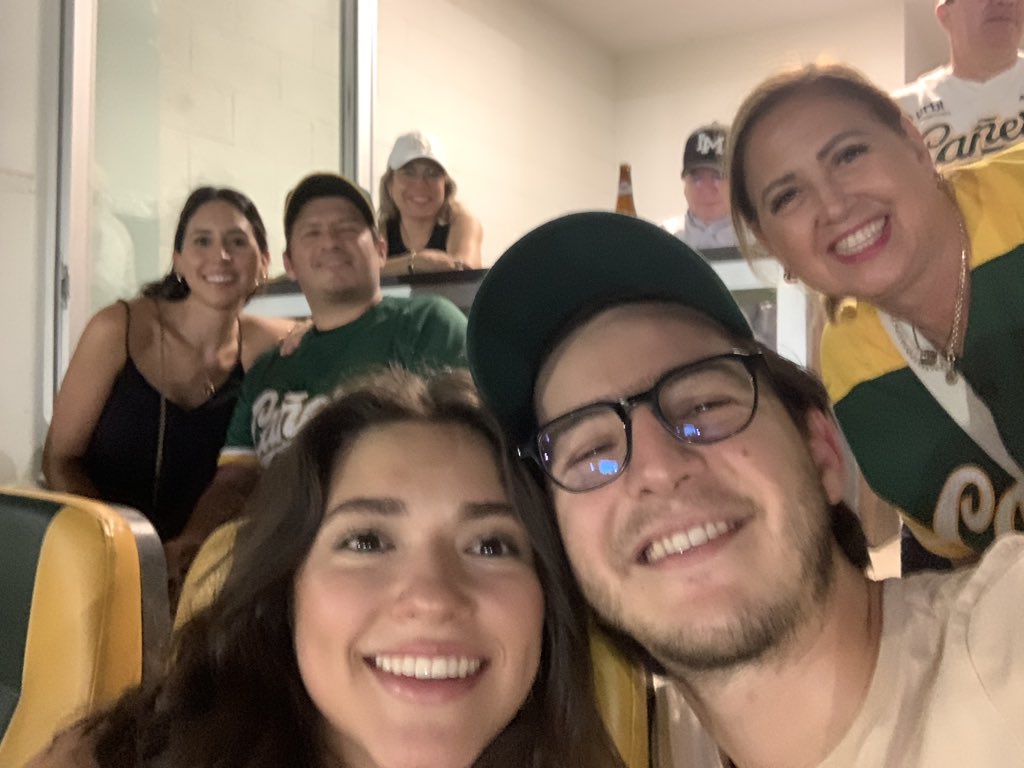 claudiarzn's tweet photo. Leña cañeros!! 💚💚💚 🪵@verdesxsiempre #fuerzaverde https://t.co/oWv4Ul3kue