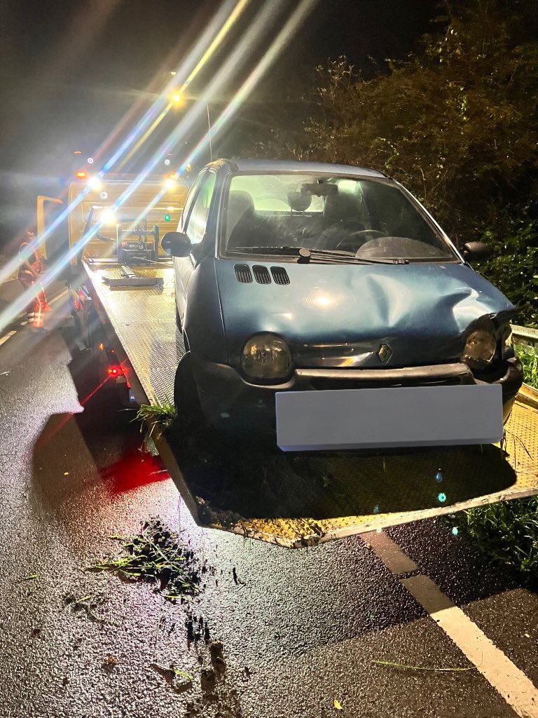 A59 bij het Ei van #Heusden N267 1.0 eenzijdig ongeval geen letsel planbare schade vangrail buitenberm <a href="/RWSverkeersinfo/">Rijkswaterstaat Verkeersinformatie</a>