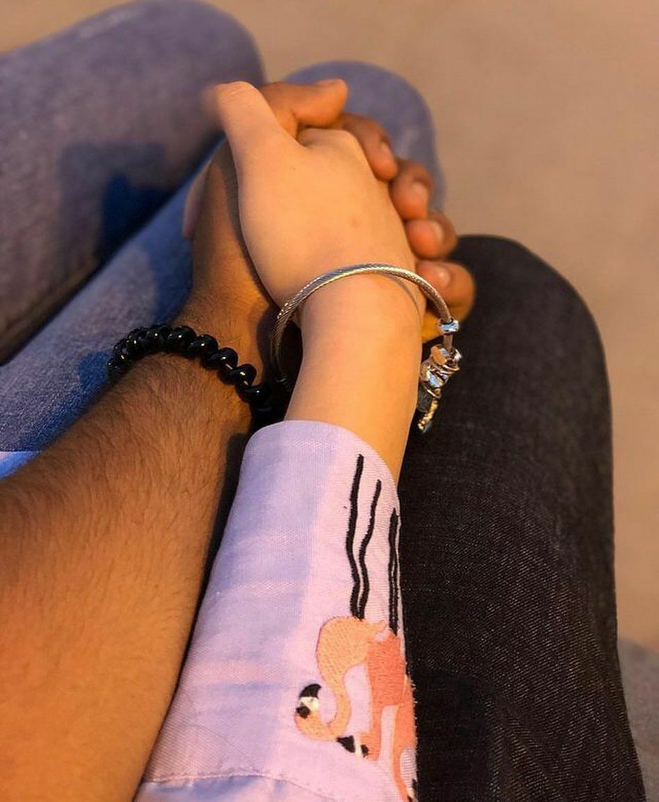 الامان في سطر:
"ان الله لا يخذل قلباً لجأ اليه"🖤