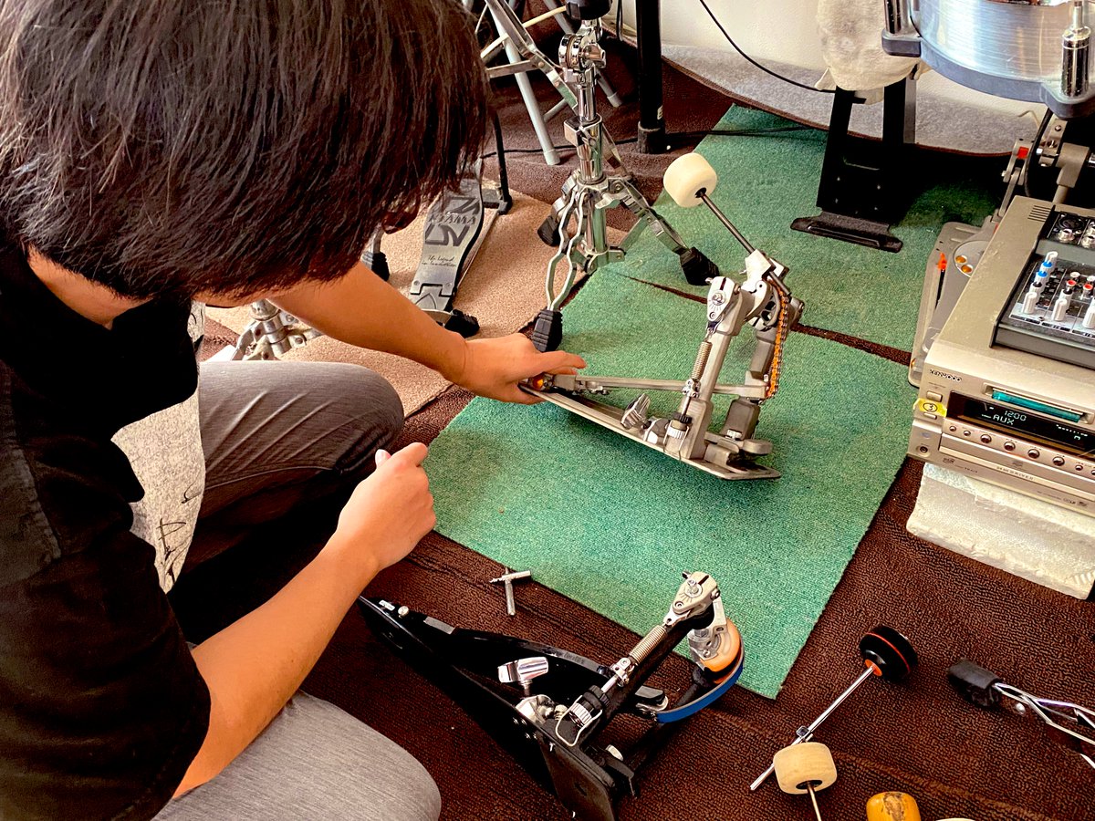 drummerHIROTO's tweet photo. ビーター材質
ビーター重量
ビーター角度
ビーターシャフト長
ペダル角度
ペダル長
バネ強度
...👀 https://t.co/VKPNGALjRD