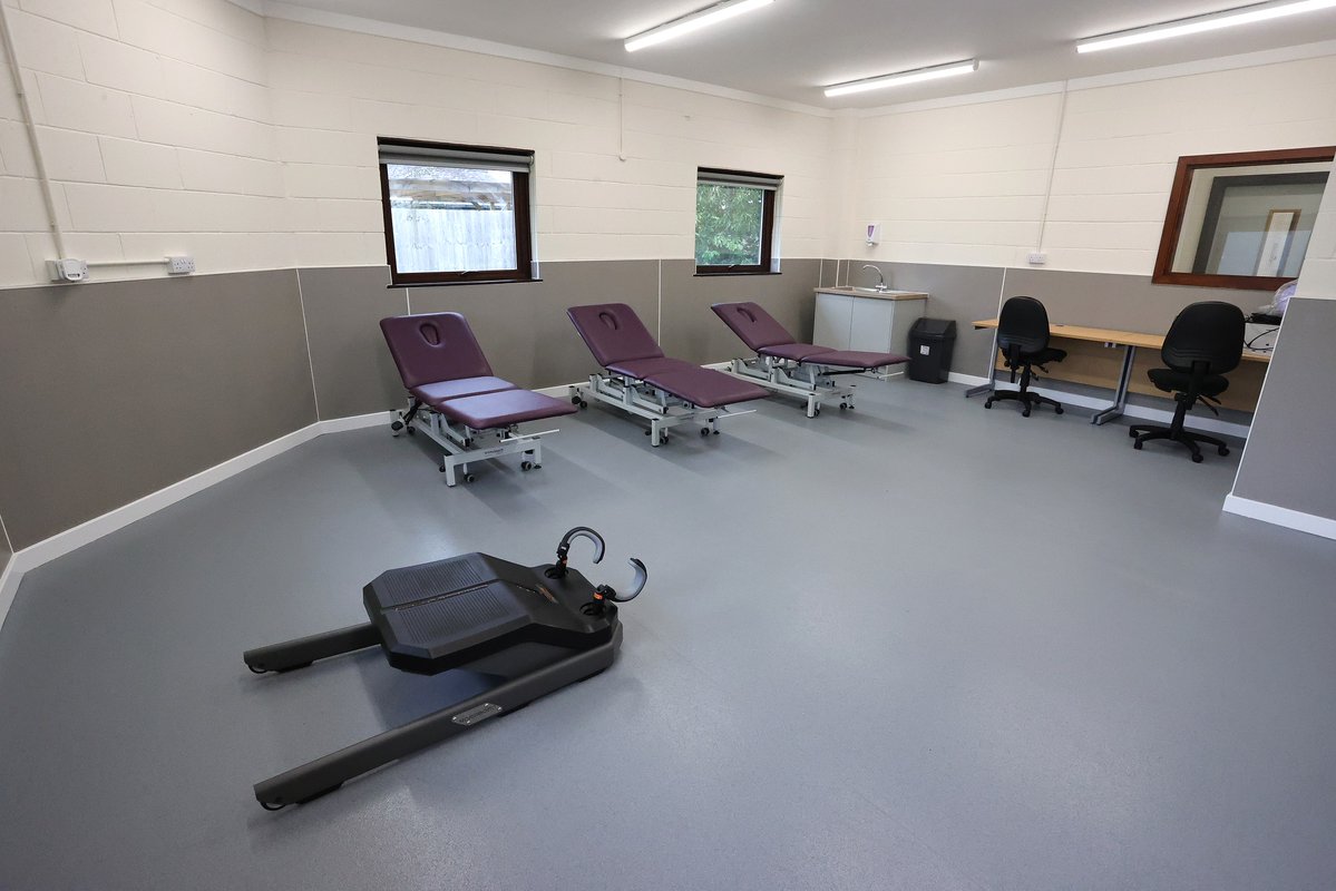 ntfc's tweet photo. 🏠The squad will move in to the new dedicated training centre at the club's Moulton training ground next week. This is a 3,200 sq ft building with changing rooms, physio &amp; sports science space, offices, team room &amp; pre-activation area
https://t.co/z4EZ6kQwZH
#ShoeArmy 👞 https://t.co/phhVLc1VGZ