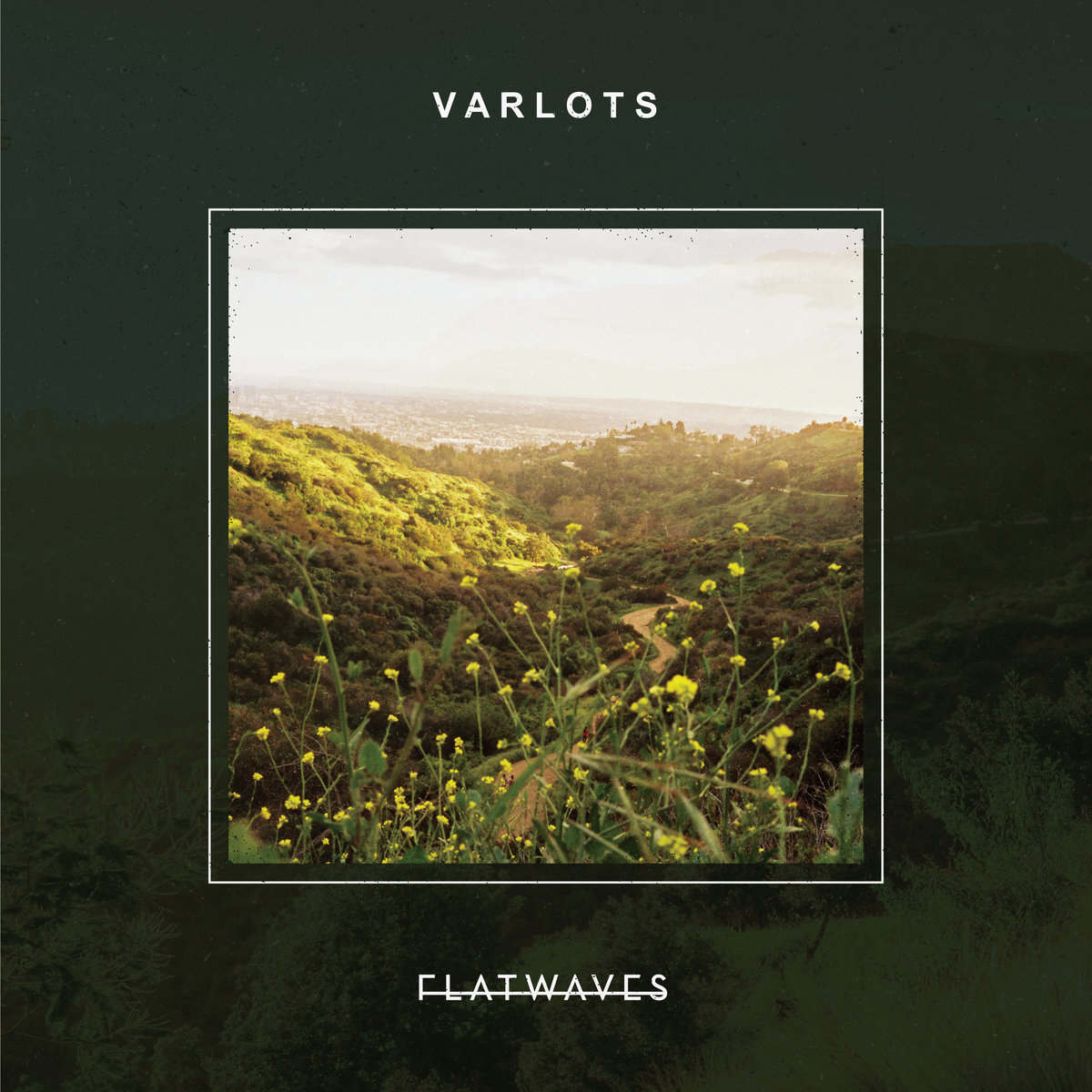 emotivesunday's tweet photo. VARLOTS @VARLOTSBANDとFlatwavesはスプリットをリリースしました
https://t.co/jIu1lc8g4E
https://t.co/qoEsscpkp8 https://t.co/pzgWaEajXO