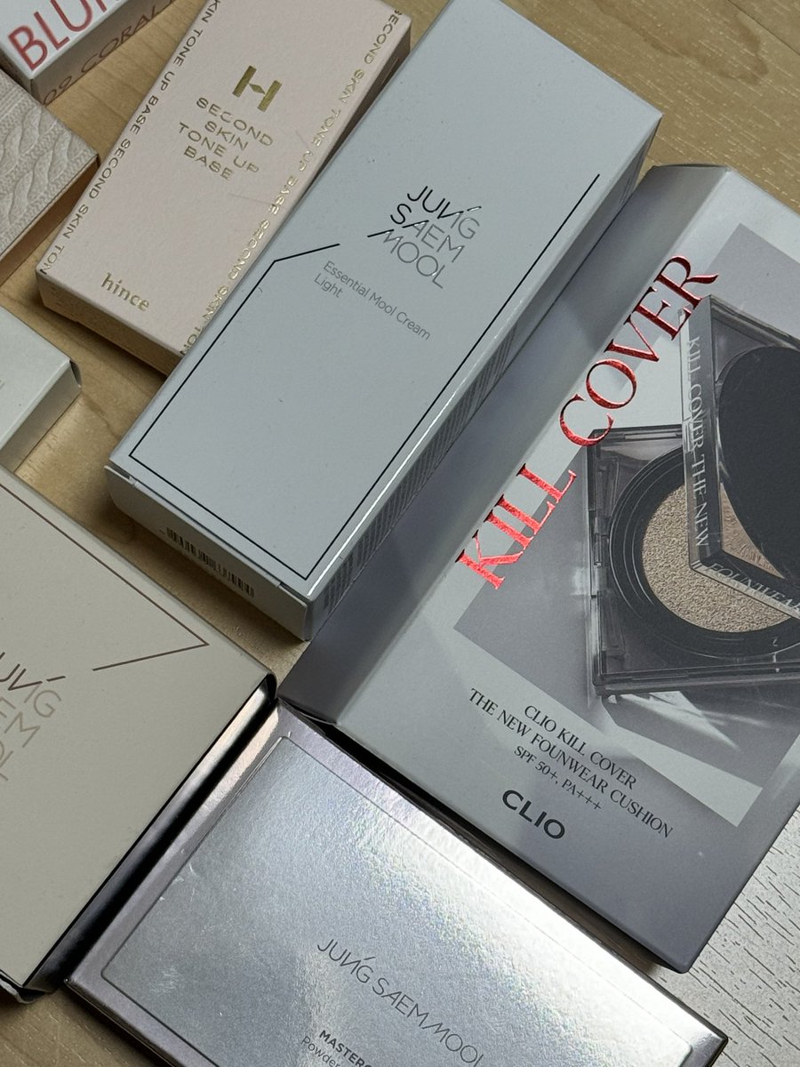 soseoulstore's tweet photo. แต่ว่าสั่งของได้ทุกวันนะงับบ ส่งกลับทุกอาทิตย์ #พรีออร์เดอร์เกาหลี #พรีเกาหลี https://t.co/27fccMGKIu