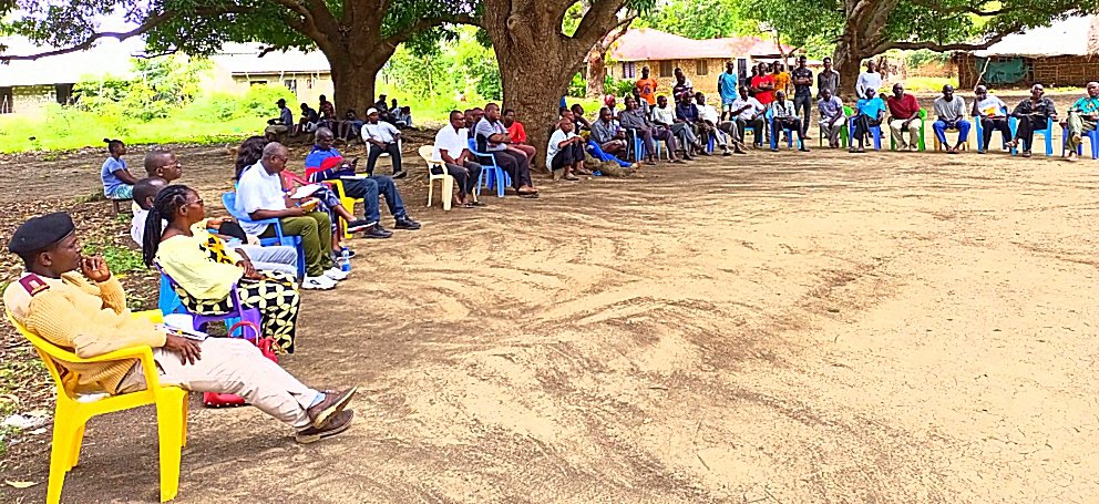 TardaKE's tweet image. 3: One of the key aims of TARDA's community engagement efforts is to empower and uplift the lives of those living around the #TDIP project. By actively involving the community we aim to enhance their sense of ownership and responsibility towards the development initiatives.