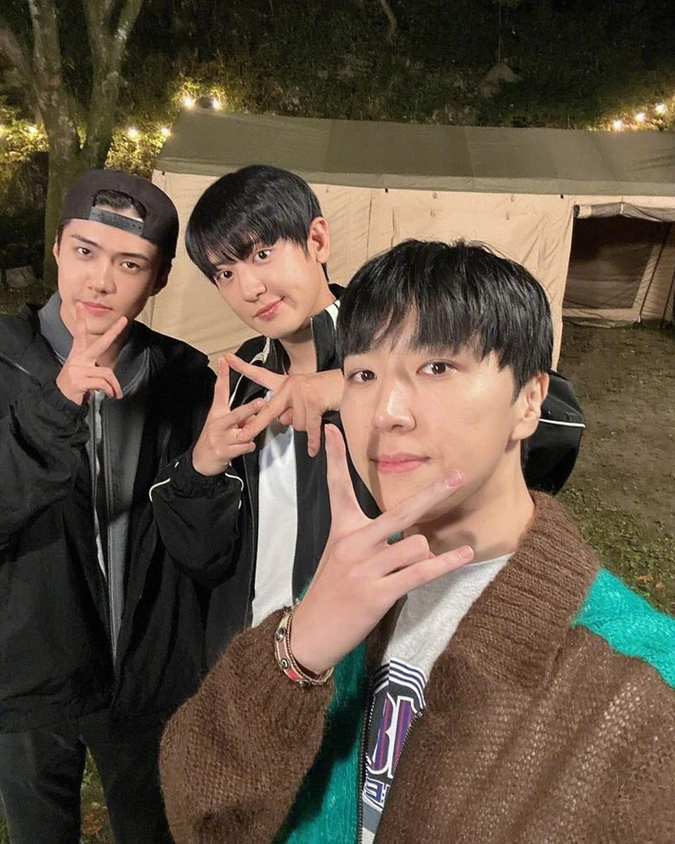 milkteus's tweet photo. 231014 kbshomenam instagram update with sehun and chanyeol 🐣🍒📸✨ https://t.co/TZfnegddab