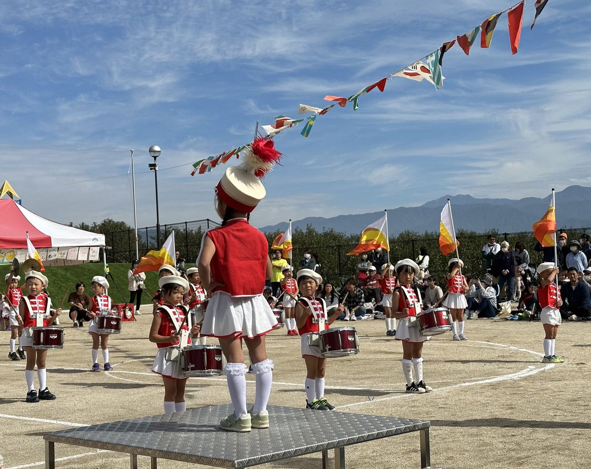 shogen_m's tweet photo. 高森町の私立保育園「あかり保育園」「パドマ保育園」の運動会にご招待いただきました。
あかり保育園では、開園初めての運動会！
子どもたちの一生��命に頑張る姿に感動しました。
#高森町 #南信州 #高森あかり保育園 #認定こども園パドマ #保育園運動会 #保育園 #認定こども園 https://t.co/9aBwAkXif9