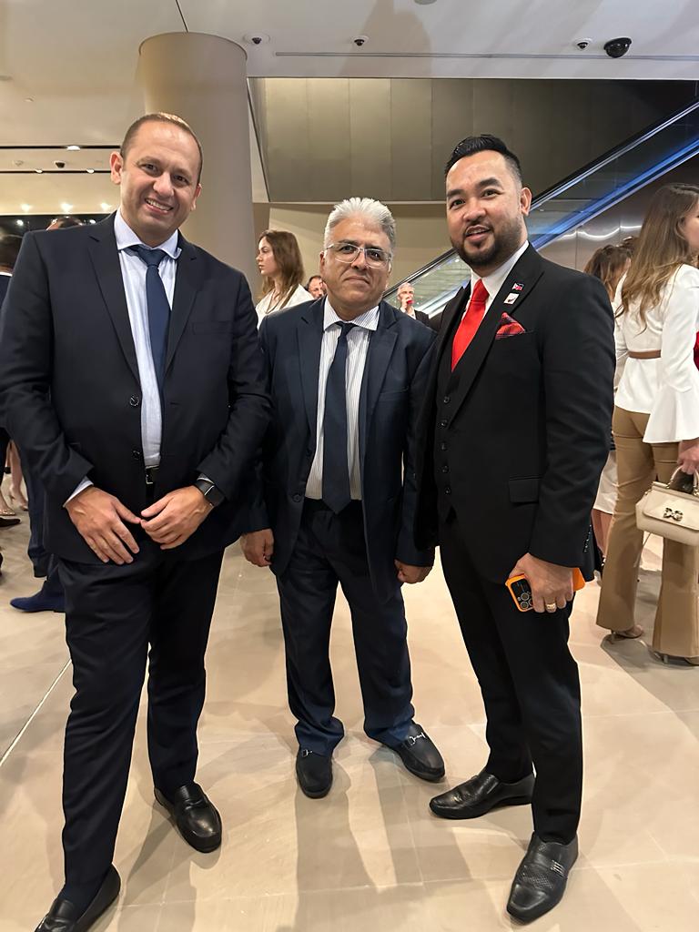 AlliottAMCUAE's tweet photo. Engaging in a  valuable session on Employment and Labor Laws with Mr. Samir Ahmed  Shahid,FCPA, Partner at Alliott Management Consulting, and our dedicated  team. Grateful to EurAsia Gulf and Hussain Lootah &amp; Associates  Legal Firm for hosting such an enriching event. https://t.co/fw54TMty0C
