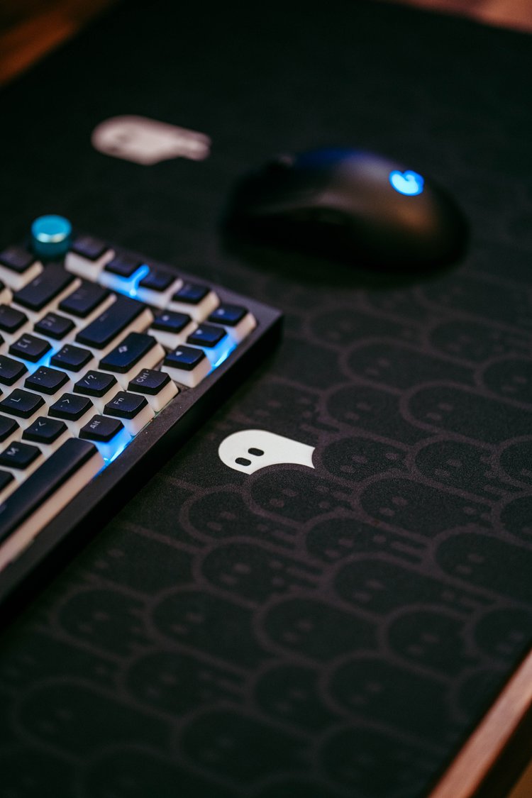 SpookyTwitch's tweet photo. Bloop has taken over!

Make sure you take a look at all of the new items on the shop here: https://t.co/ZgZEK3UKgU https://t.co/SfyjsocRSi