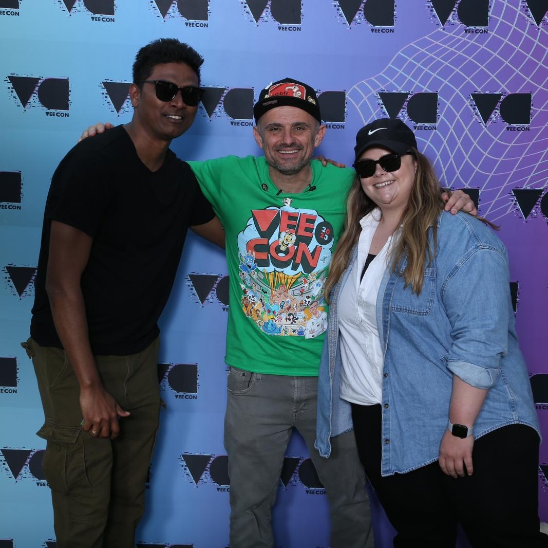 #NewProfilePic <a href="/garyvee/">Gary Vaynerchuk</a> <a href="/veefriends/">VeeFriends</a> <a href="/veecon/">VeeCon</a> @MissEm_Stolen