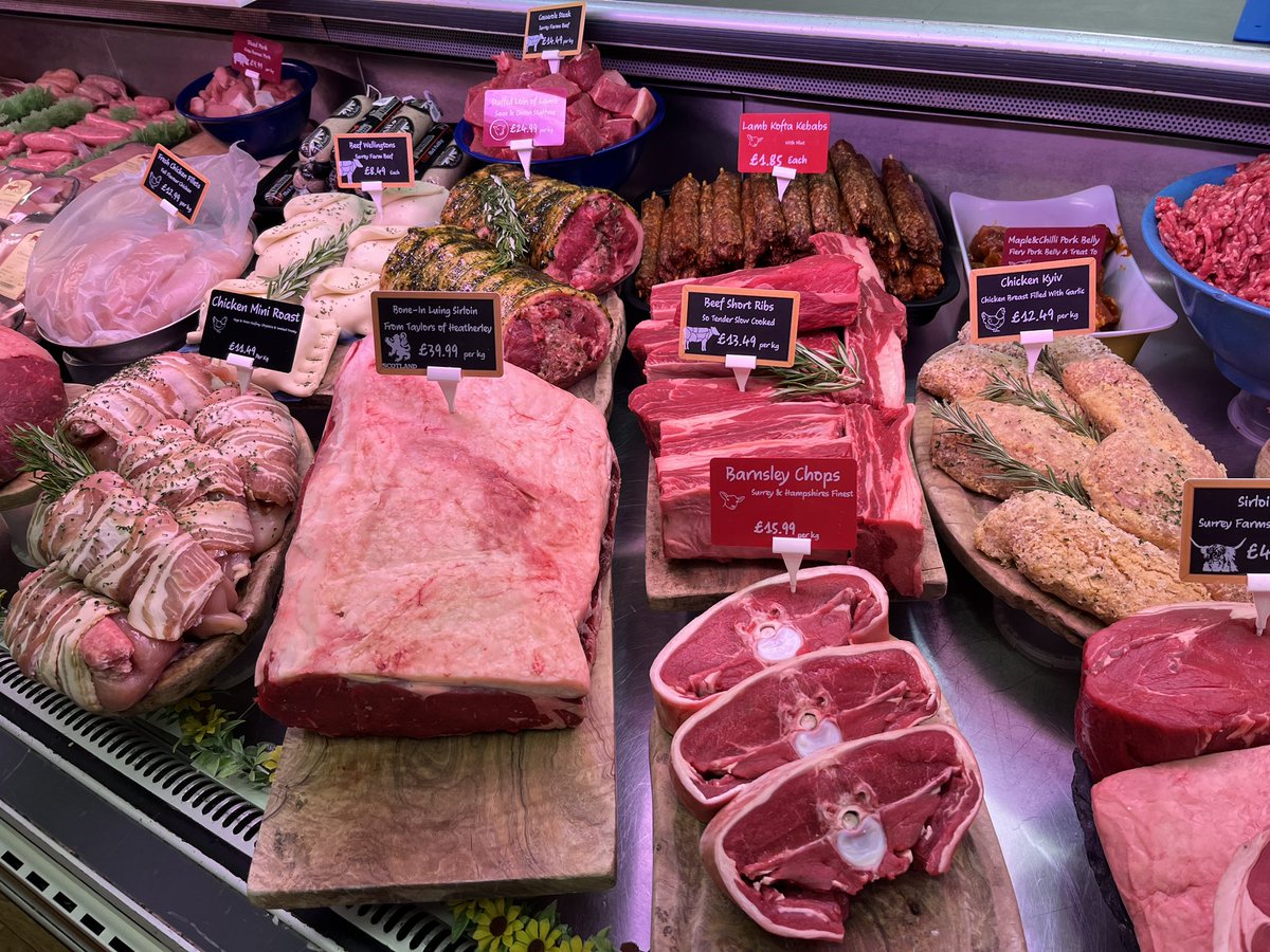 🤝 Pleased to meet you & meat to please you 🤝 

📍 Prince & Sons Family Butchers 
107 High Street 
Horsell 
Woking 
Surrey 
GU21 4SY

☎️ 01483 767114 ☎️