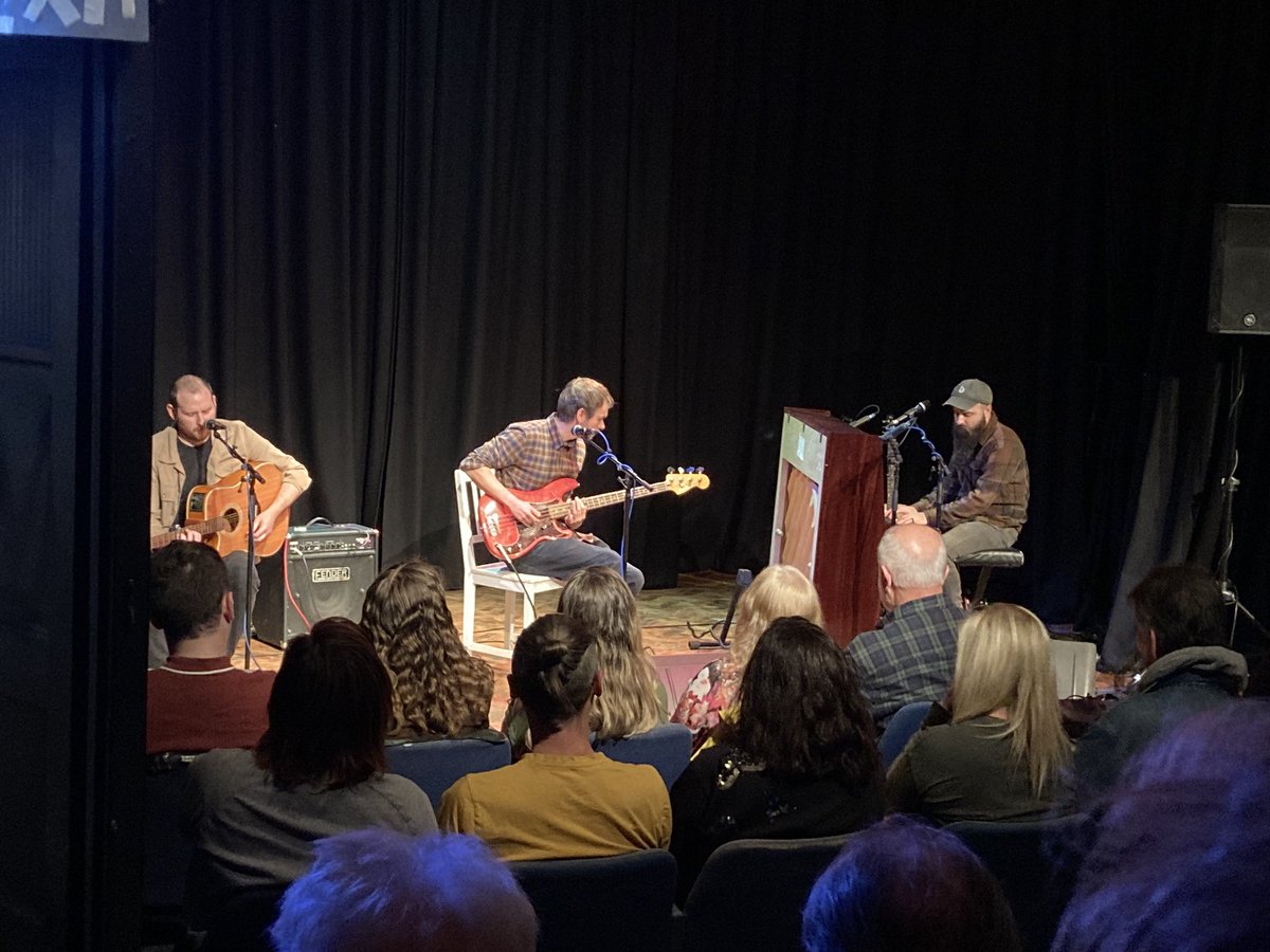 Ty Carreg tweet media