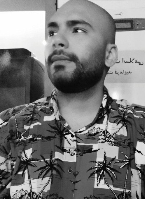 ZibaRazii's tweet photo. این روزا کلمه مظلوم زیاد داره استفاده میشه، برای من تا آخر عمرم هیچکس مظلوم تر از #محسن_شکاری نیست. محسن و سرگذشتش معنی واقعی کلمه #مظلوم هست. #محسن_شکاری رو بیگناه و در مظلومیت کشتن. https://t.co/39FN205a1O