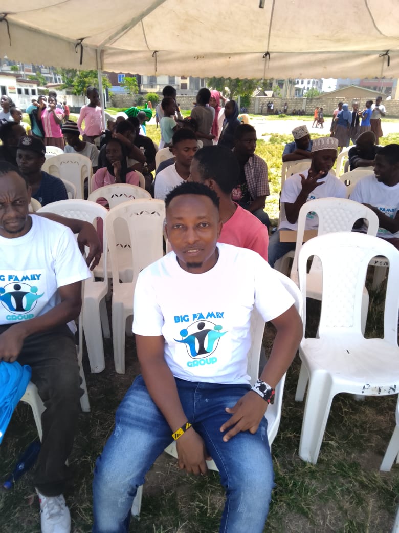 Currently at #AmaniPrimaryGrounds for an empowerment event by Her Excellency, the #FirstLady Jomvu Constituency MRS. THUREYA BADY. #Women #Youth #Empowerment #Entrepreneurship