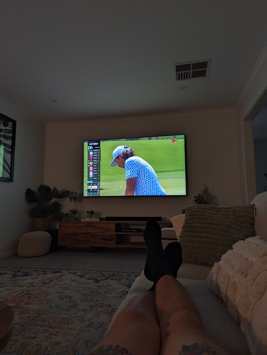 LJM_023's tweet photo. Cheering on Cam Smith and Marc leishman from Australia Melbourne!! Let's Gooooo!!! @rippergc_  @livgolf_league #LIVGolf #livbroardcast https://t.co/UkQwsmu7tj
