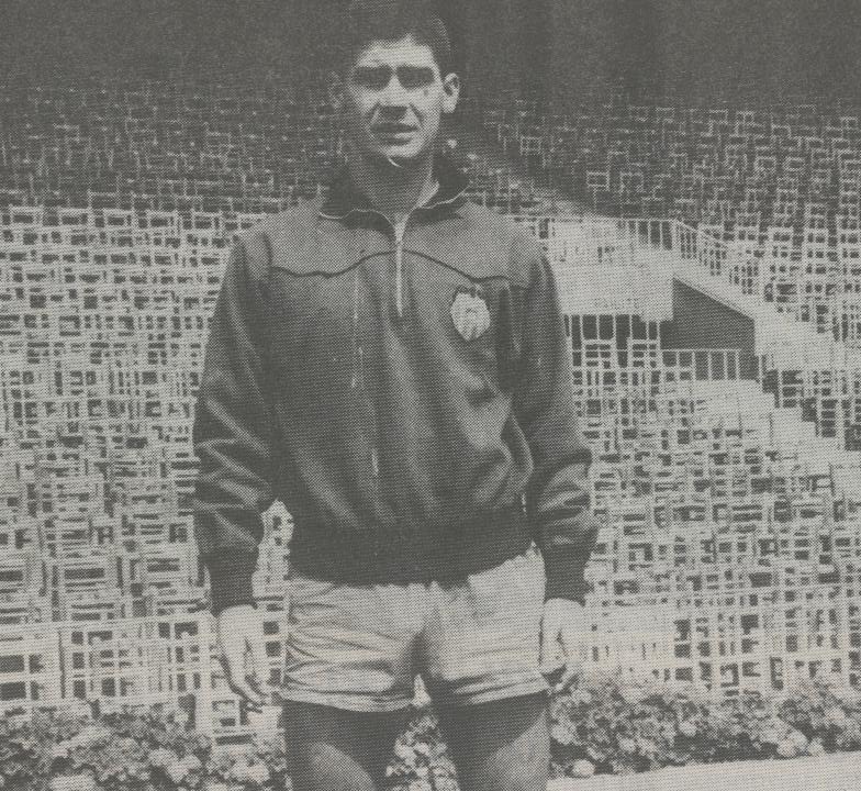 Javier García Verdugo, jugador del <a href="/valenciacf/">Valencia CF</a> en los años sesenta.
Jugador del <a href="/CD_Toledo/">C.D. Toledo 🦅💚⚪️</a> en la Temporada 1952/53 en Tercera División.
#Toledo #CDToledo #Valencia