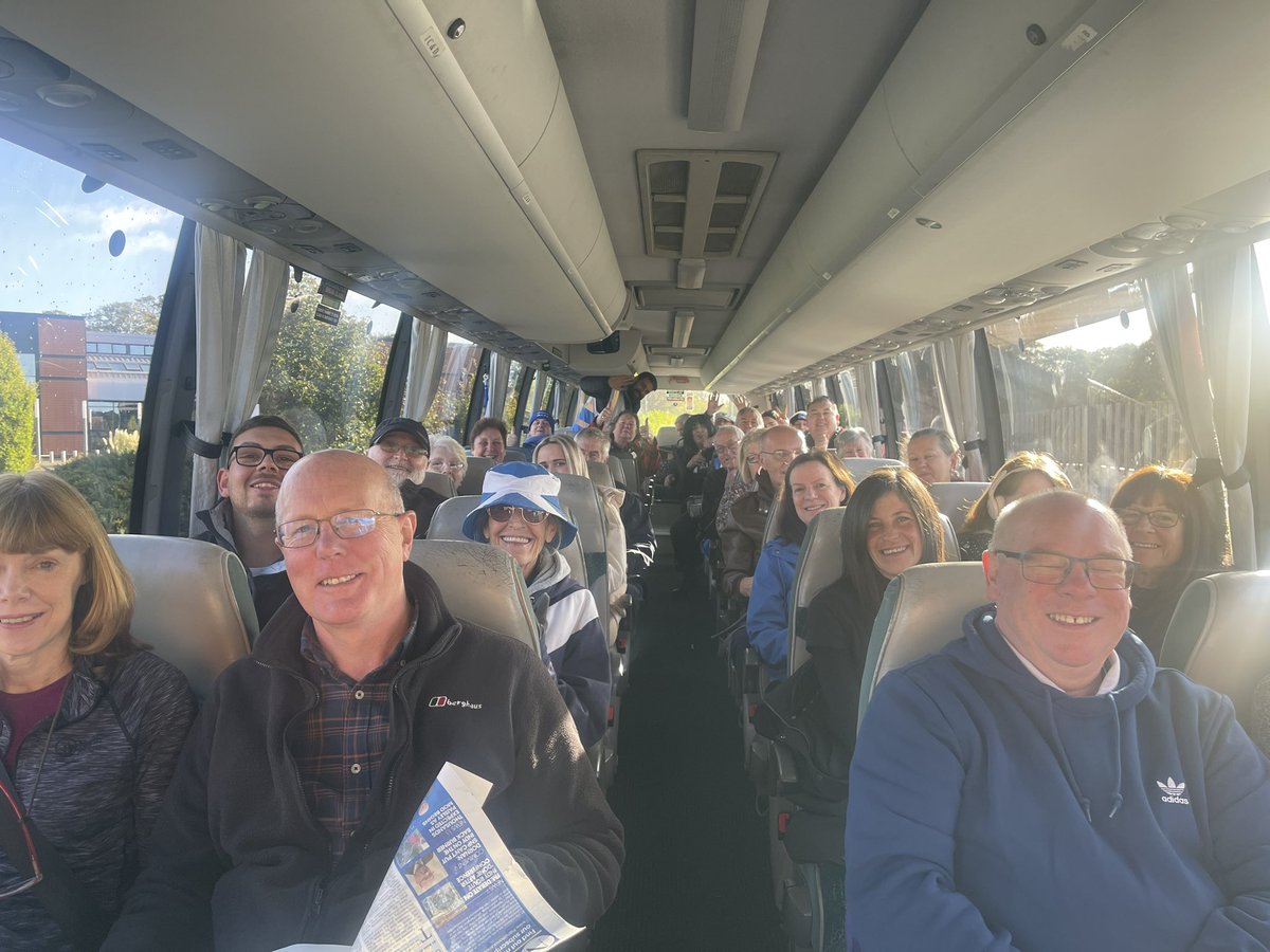 Ayr for Indy bus leaving from Ayr for the  chain of freedom event in Edinburgh 🏴󠁧󠁢󠁳󠁣󠁴󠁿 

<a href="/YesPrestwick/">Yes Prestwick</a> <a href="/YesTroon/">(((YesTroon)))</a>