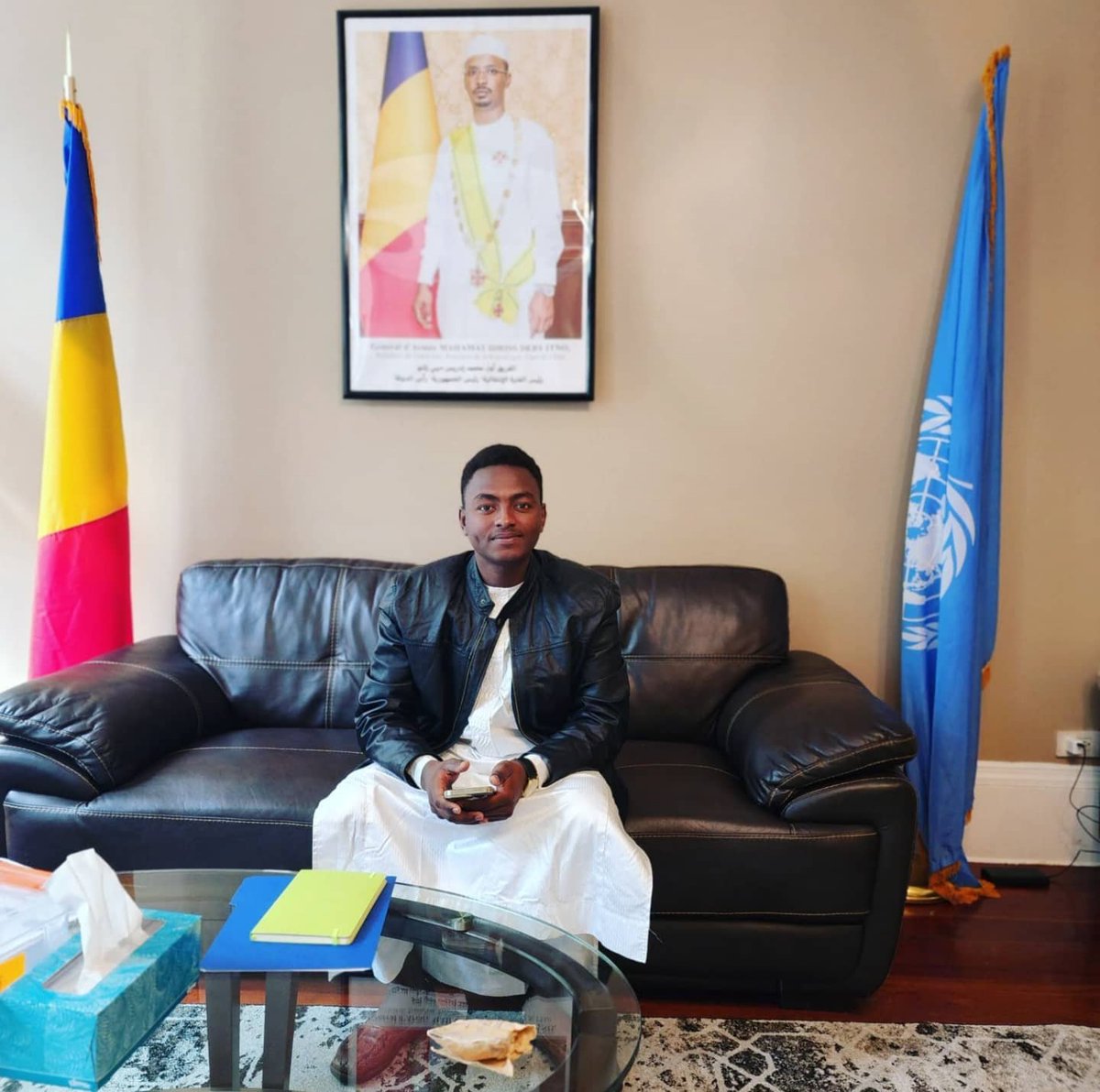 FADOULAHMAT's tweet photo. Ambassade du #Tchad auprès des Nations Unies à New York aux États-unis 🇺🇸 https://t.co/tiWgxOH0N7