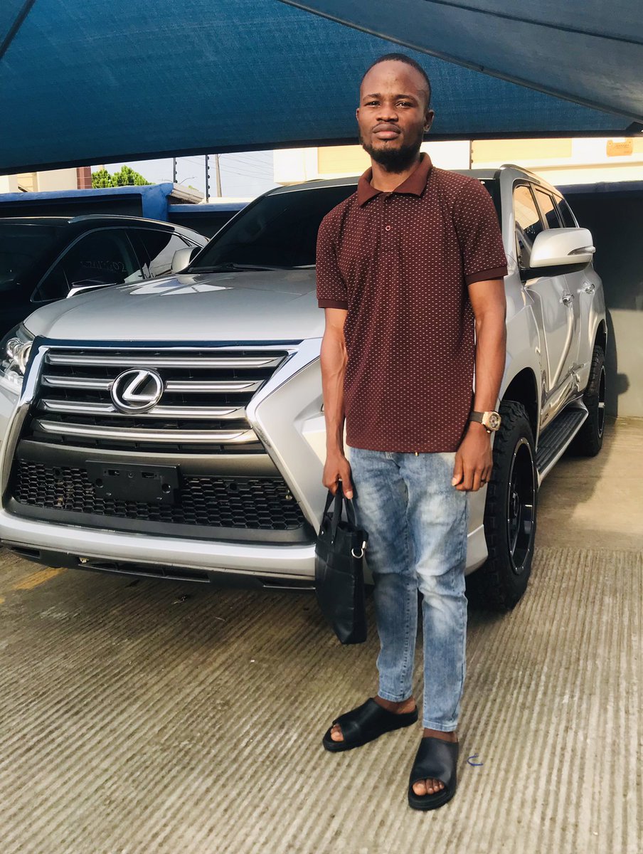 Smart_Autos_Ng's tweet image. Good morning to you from this end of planet earth 🌍 

May the odds be in our favor today 🙏

The big boy behind me is up for sale,let’s talk business 👨‍💼 I’m very much available for that👍