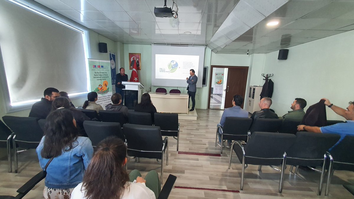 digitalchangeon's tweet photo. Programimiza basliyoruz,
Proje ciktilarimizin sunumlari devam ediyor
O2 Proje Ciktilarimiz - 3B sanal gerceklik Ciktilarinin tanitimi ve Cozum Önerileri
Tokat Il Mem - Mustafa Akyuz, Kemal Özlu
@digitalchangeon
#digitalchangeon
@ulusalajans
#ErasmusDays
@tokatzhmtal https://t.co/N28CypScvV