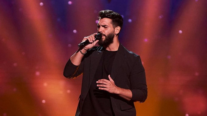 blvcom's tweet photo. 🎤 Ayer las audiciones a ciegas de @LaVozAntena3 alcanzó a 4.242.000 ESPECTADORES ÚNICOS (AA).
📈 El concurso de @antena3com congregó a una audiencia media de 1.554.000 espectadores y el 17.4% de share. #LaVoz | #LaVozAudiciones5
#Audiencias 📺 📊 https://t.co/Y9nRNErCDX