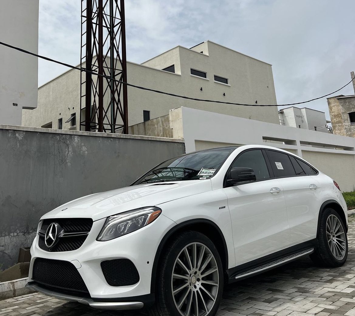 Kinglamarr___'s tweet photo. 2016 Mercedes benz GLE 450 ///AMG
Trims 
White on tan
🏷️: N48m

Contact for details. 
Call or WhatsApp 📞 : 09070116577 for inquiries https://t.co/UeJqiB5uja