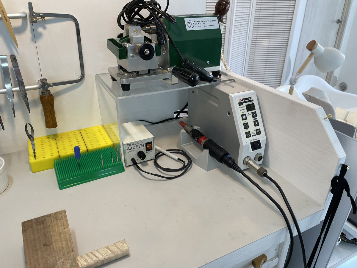 mibachan3's tweet image. リューターきたー！(&apos;∀`) ！！
初めてこのメーカー使ったけどめちゃくちゃ低速トルク出るじゃん！？
#リューター
#ルーター
#eforce