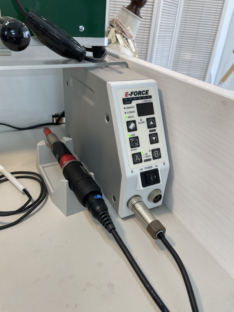 mibachan3's tweet image. リューターきたー！(&apos;∀`) ！！
初めてこのメーカー使ったけどめちゃくちゃ低速トルク出るじゃん！？
#リューター
#ルーター
#eforce