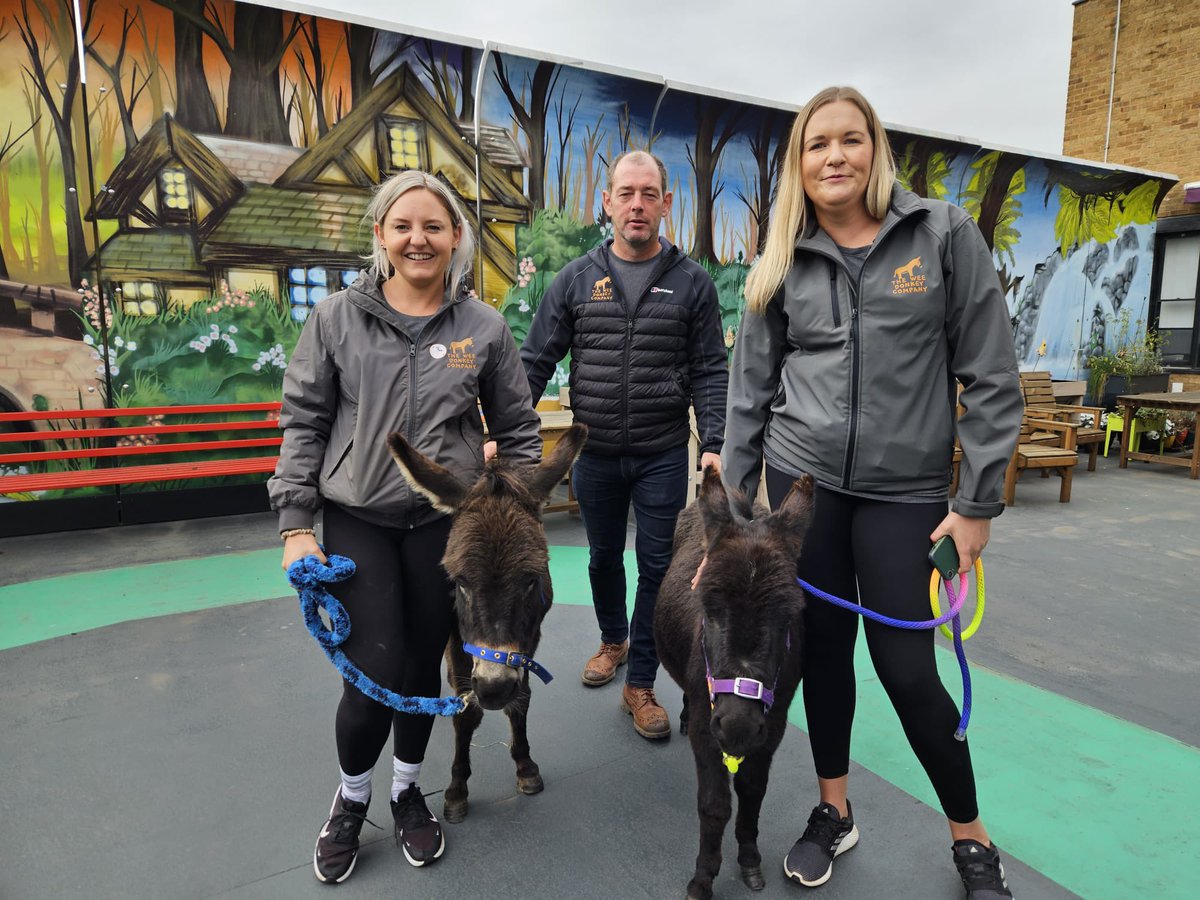 <a href="/NCHPlayService/">NCH Play Service</a> would like to say a huge thank you to <a href="/THEWEEDONKEYCO/">The Wee Donkey Company</a> 
for coming to support us this week for #PIHW it’s been an amazing week of fun &amp; laughter for our patients, families &amp; staff <a href="/nottmchildrens/">Nottingham Children’s Hospital and NNU</a> <a href="/nottmhospitals/">Nottingham University Hospitals</a> <a href="/nahpsofficial/">Society of Health Play Specialists</a> @TeamNUH