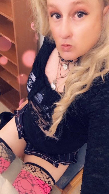 The 3 sides to my story.. https://t.co/SPQ8JGaJ5x<a href="/tag/transgender"class="tags"><span>#transgender</span></a><a href="/tag/tgirl"class="tags"><span>#tgirl</span></a><a href="/tag/trans"class="tags"><span>#trans</span></a><a href="/tag/transsexual"class="tags"><span>#transsexual</span></a><a href="/tag/transgirl"class="tags"><span>#transgirl</span></a>