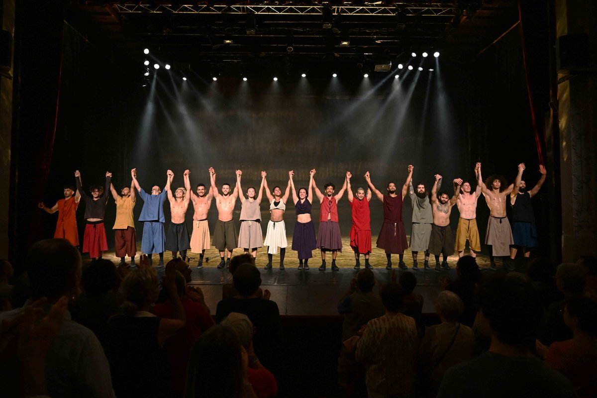 #theatreducourneau Depuis 15 jours, la nouvelle saison du théâtre <a href="/villeagen/">Ville d'Agen 🇫🇷🇪🇺🇺🇦</a> bat son plein ! Vous êtes de plus en plus nombreux à nous rejoindre et à faire l'expérience du #theatreducourneau... UN IMMENSE MERCI ! Revivez en images les deux derniers spectacles... C'était fort !🤩