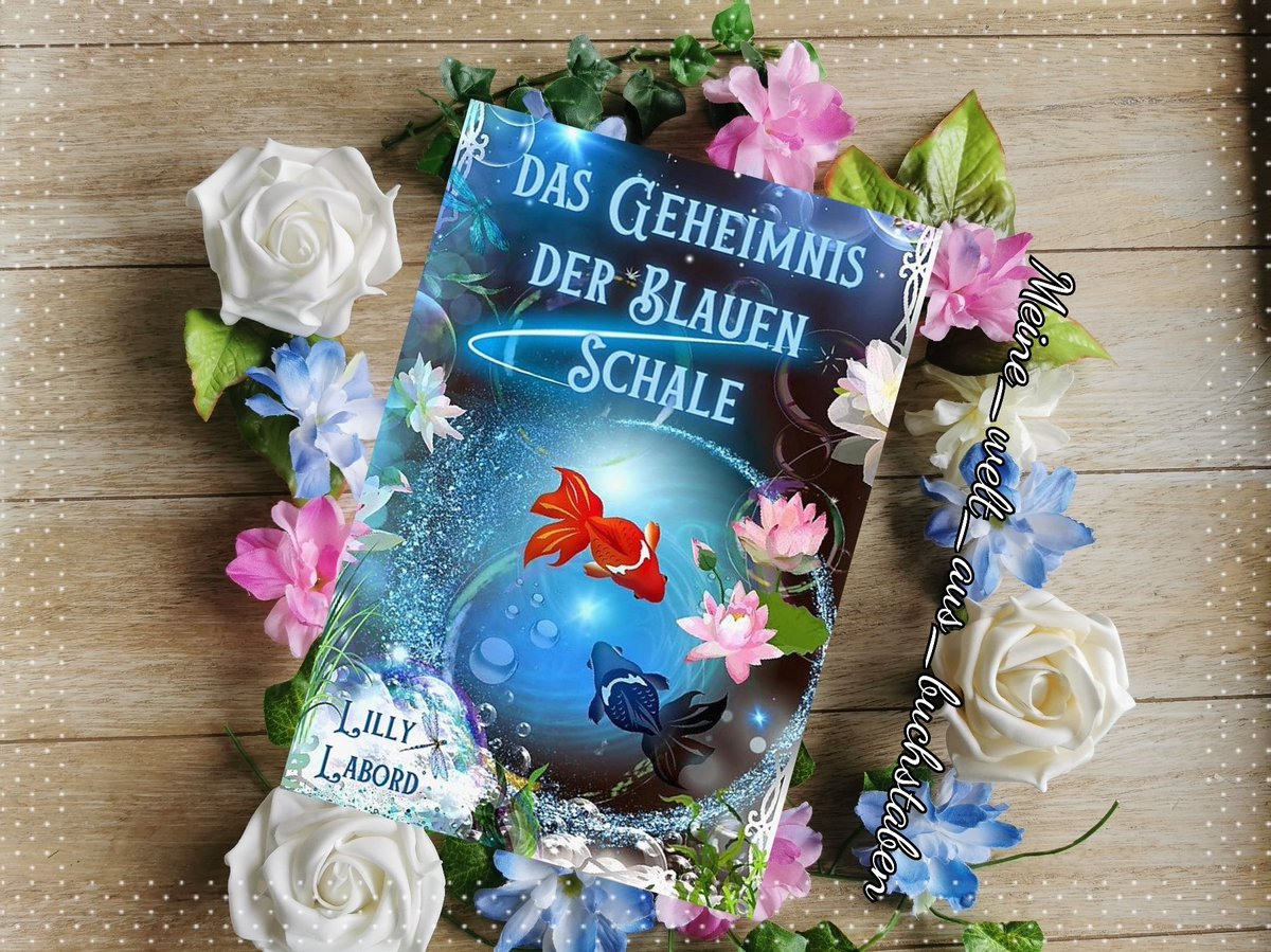 KommWir's tweet photo. (Text und Bild könnten zum Kauf anregen) #buchvorstellung
Heute stell ich euch das Buch #dasgeheimnisderblauenschale von @lillylabord aus dem #kindlescribe Verlag vor 🐟🌊
#lillylabord #dieasperischenmagier #zumkaffeebeimrdalton #booktok #bookClub #bookstagram https://t.co/WqyceNl3Dl