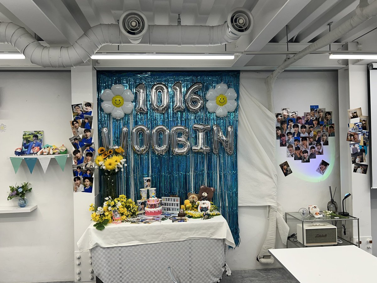 Ruby_woob's tweet photo. 우비니 생일파티 와따!!!

#붕방_곰아지의_생일파티
#Flower_DAY
#넌_내게_지지_않을_sunflower_우빈 https://t.co/tryd0egz3C