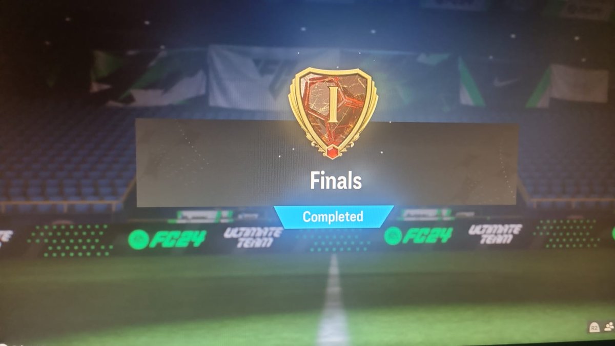 EAFCagents's tweet photo. Some Rank 1s rolling in!
Very very sweaty servers after a big promo, people are spamming packs but it messes up gameplay ๐๐ค
Anyway, if you need your games done, DM us โ๏ธ
Prices below ๐๐ผ
#eafc24 #UTchampions #weekendleague #weekendleagueservice https://t.co/nB1ceP5taP