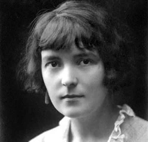 LolBlackhall's tweet photo. #bornonthisdaysaid #katherinemansfield
“Could we change our attitude, we should not only see life differently, but life itself would come to be different.”
Katherine Mansfield
#botd #14thOctober
To get daily #bornonthisdaysaid follow @LolBlackhall https://t.co/J5SzVXnkQL