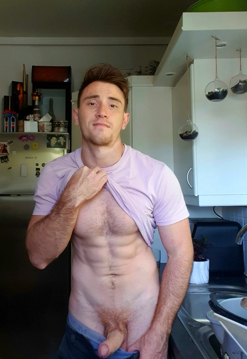 Max Scott tweet media