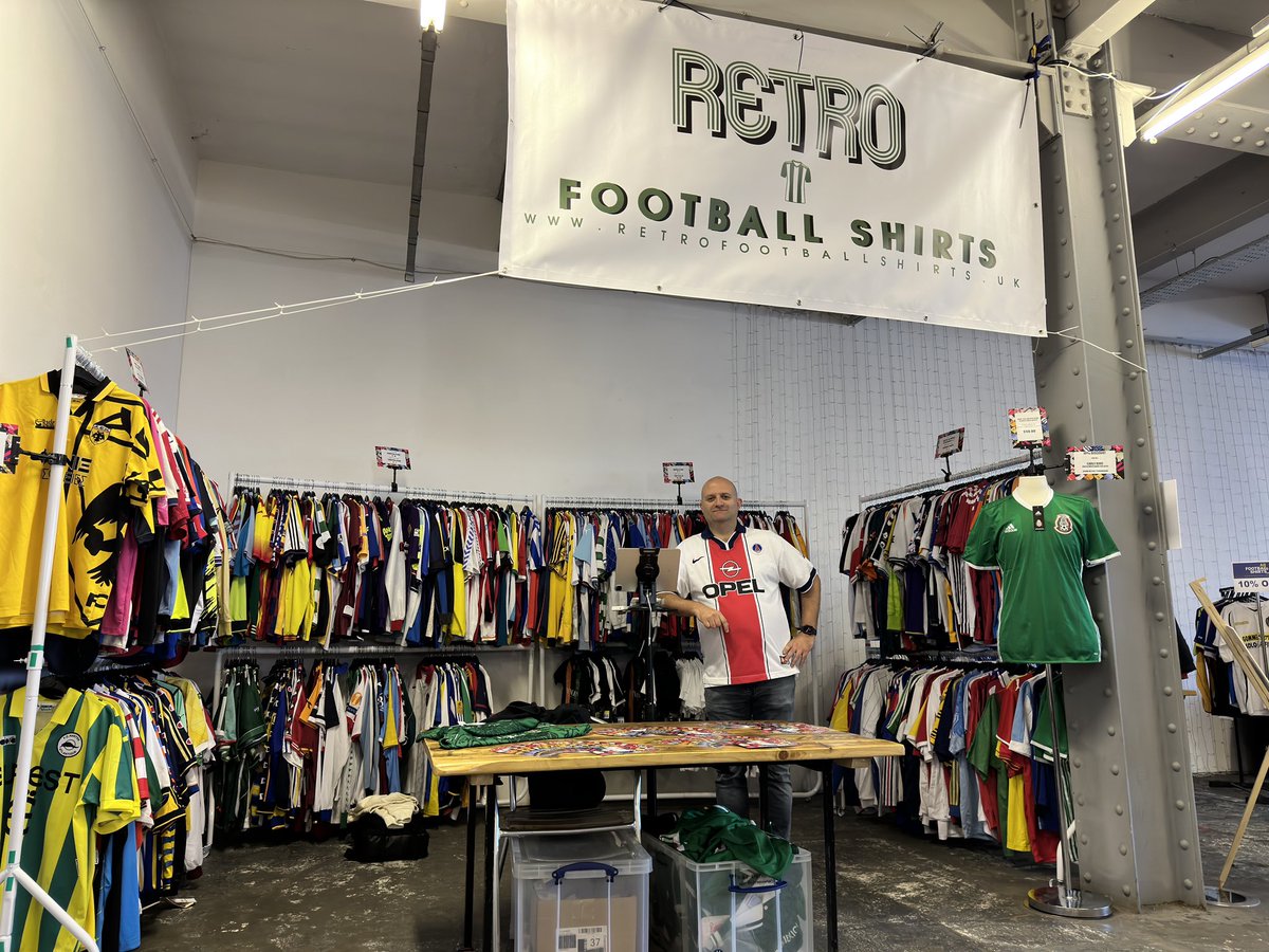 Retro Football Fair is here. Doors open at 1100 for General Admission Get yourself to Trafalgar Warehouse, Sheffield, S1 4JT today. @rff_uk #retrofootballshirts