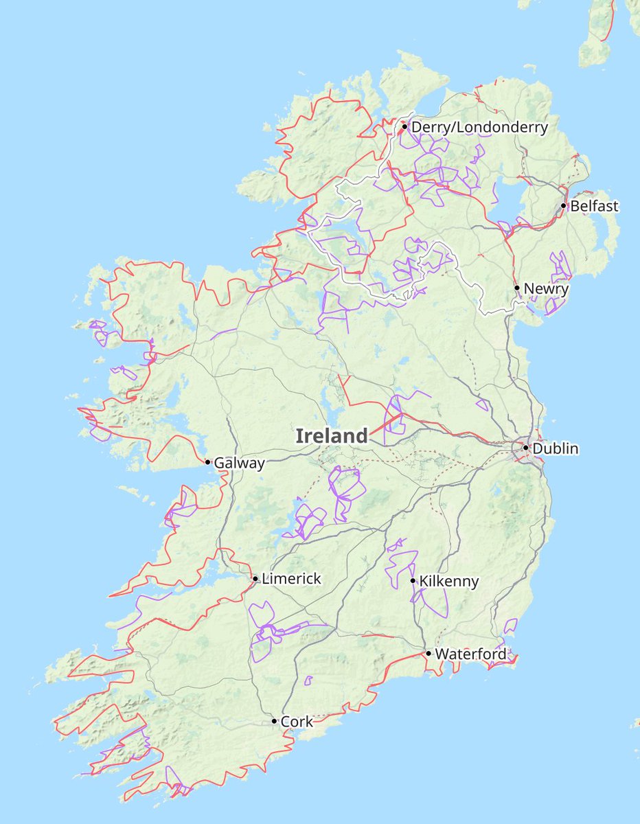 iamreddave's tweet image. Cycle paths in Ireland. And in the Netherlands #ireland #IrelandMap #100daysofmaps #day29