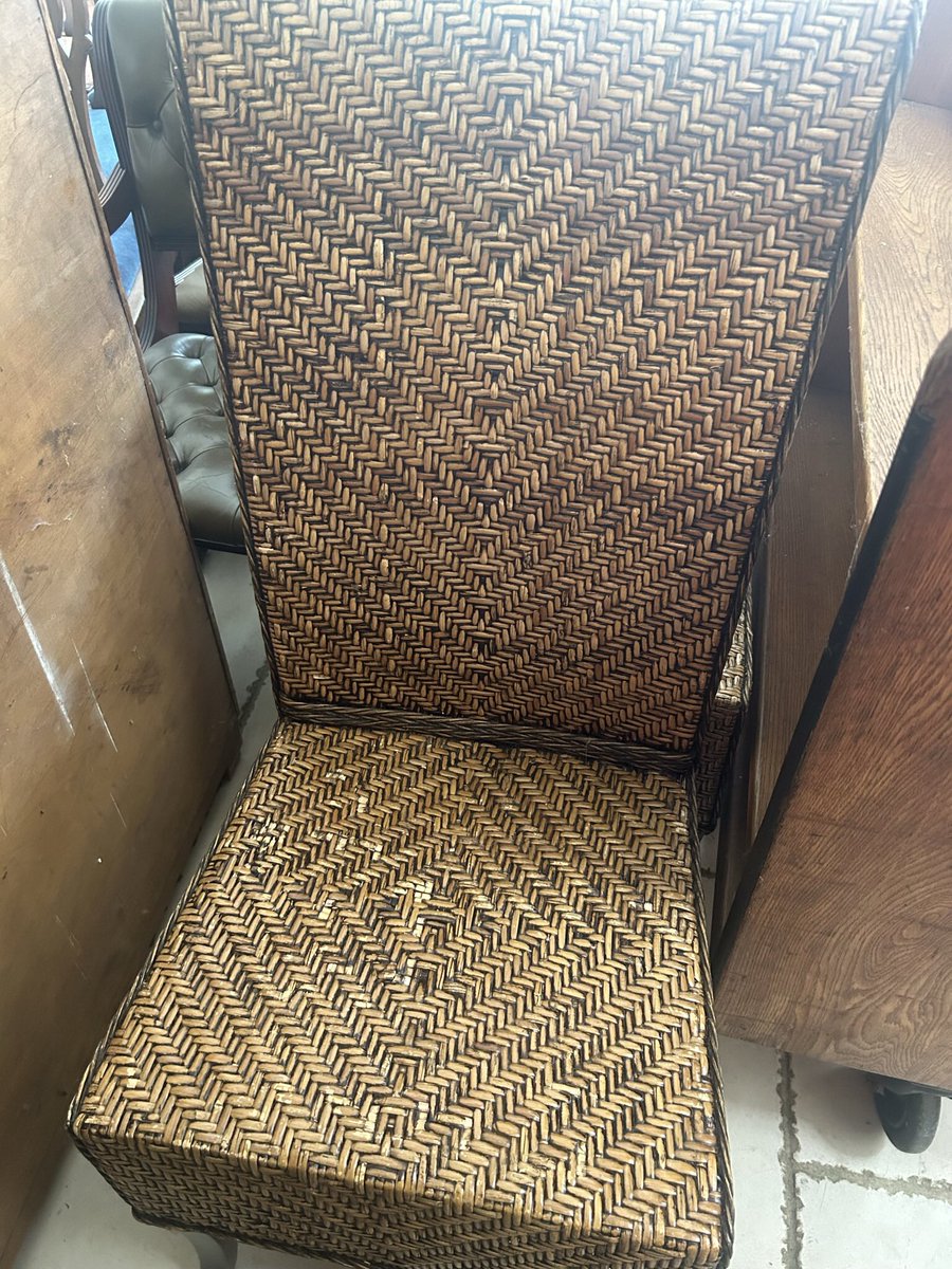 What a fine #SaturdayMorning hope to see you today in our little curiosity shop. Open 10-5 . New stock arriving all the time. #eclectic mix