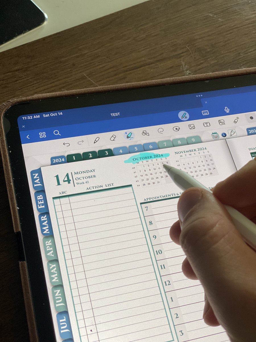 I n a world where situations change every minute, planning gives us a sense of control and stability. No matter what's happening around us, our future starts today. Plan with hope. 🌍📅 #PlanningMatters #digitalplnner #ipadplanner #dailyplanner #franklinplanner