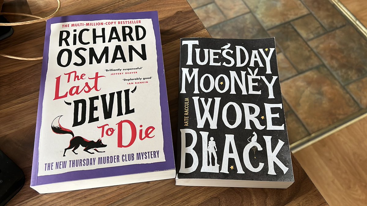 MrMalcontent's tweet photo. Looking forward to getting into these as my #bookstoreday 📚 purchases from @BridgeBooksDro1 

Great to see the place so busy, too! Haven’t been that close to people for a long time! 😂

Now… which one for the flight to Vegas?? 😉 https://t.co/tkbNuTkg6L